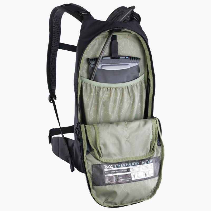 Evoc Stage 6L – Black + 2L Bladder - Image 3