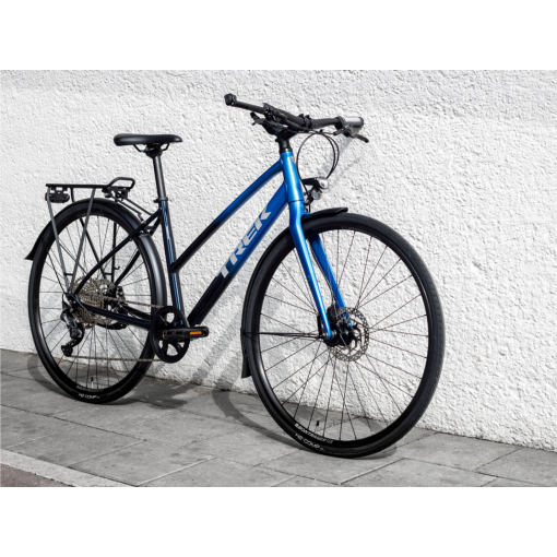 Trek FX 3 Disc Stagger Equipped - Blue, Medium - Image 2