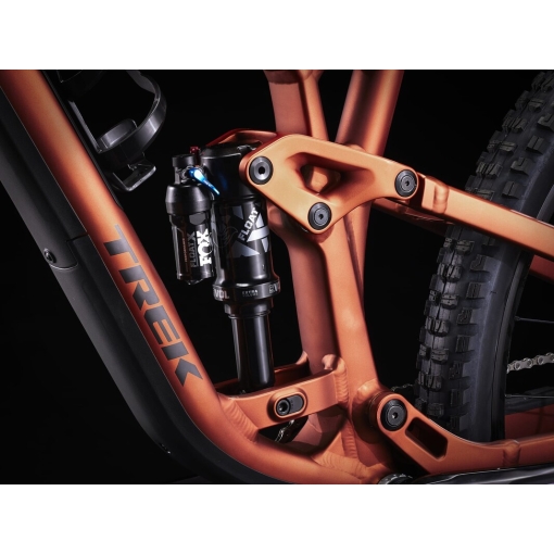 Trek Fuel EX 8 Gen 6 - Orange - Image 4
