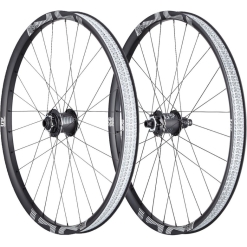 E13 e*spec Race Carbon Front Wheel, 29, 15x110mm Boost