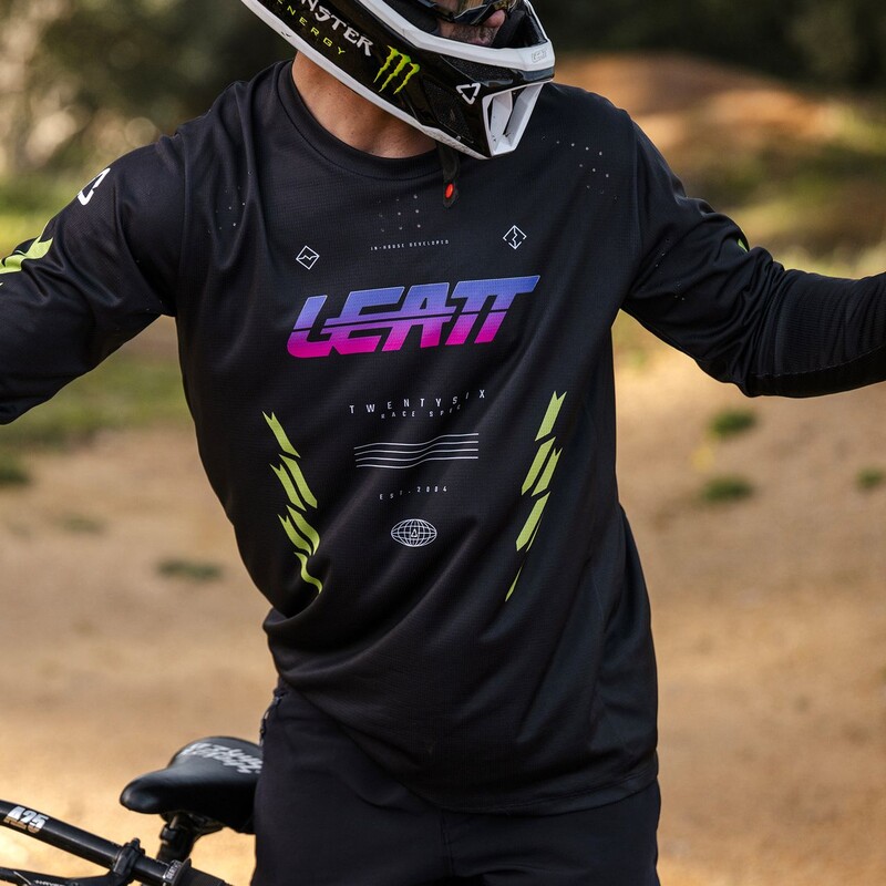Leatt Jersey MTB Gravity 4.0 Long Sleeve Race Black - Image 4