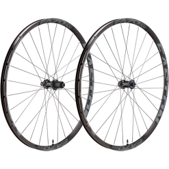 Easton EA70AX front wheel 700c, 12x100