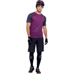 TLD Skyline Pro Short Shell Mono Carbon - Image 2