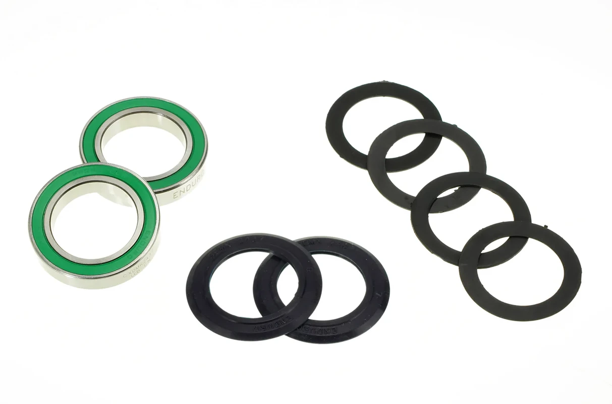 Enduro Bearings BB Kit for Shimano 24mm x 37mm External Cup BBs