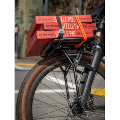 Old Man Mountain Pizza Rack w/ 3-pack - Image 3