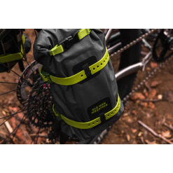 Old Man Mountain 5L Dry Bag - Image 5