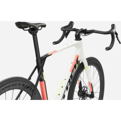 Trek Domane SL 7 AXS 1x Gen 5 - White - Image 4